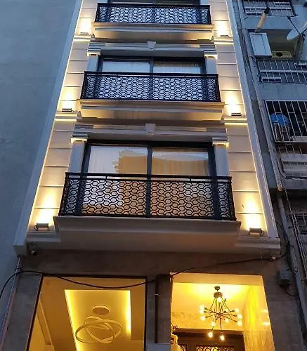 Musk Hotel