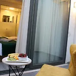 Musk 4*
