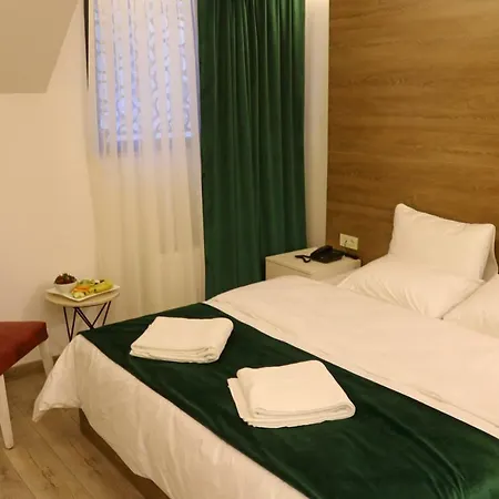 Musk Hotel 2*